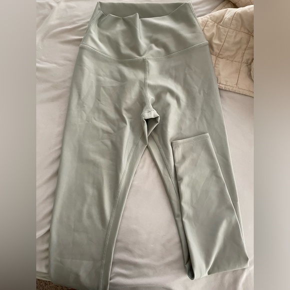 Alo yoga 7/8 high - waisted airlift legging - baby bluegrey w/ light shine - Picture 3 of 3